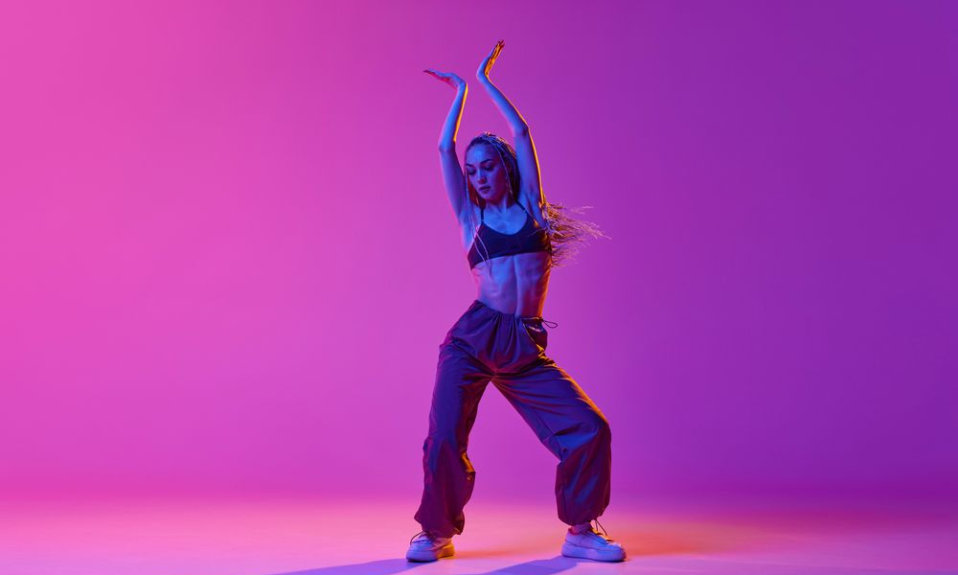 Combina-vogue-y-cardio-para-un-entrenamiento-top
